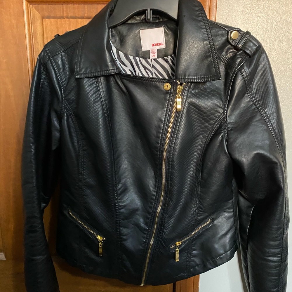 Juniors jacket, size large